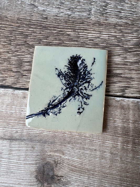 Thistle tile - small