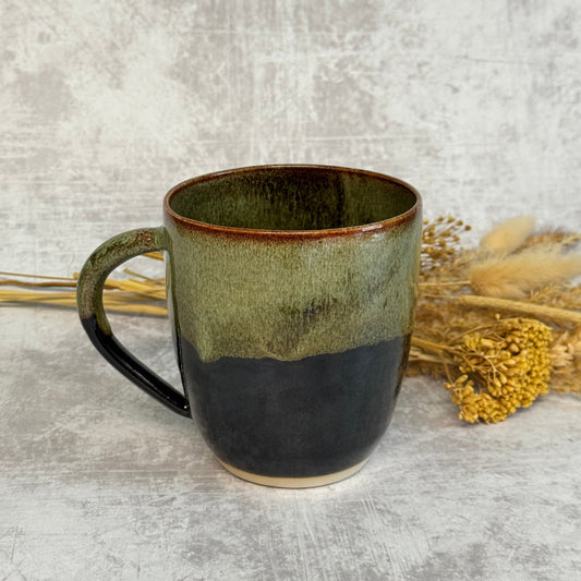Heathered Hills Design Mug